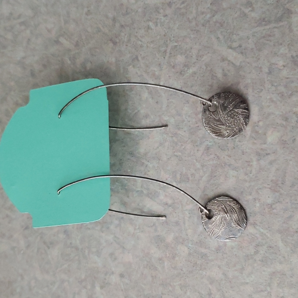Sterling silver craved 925 earrings